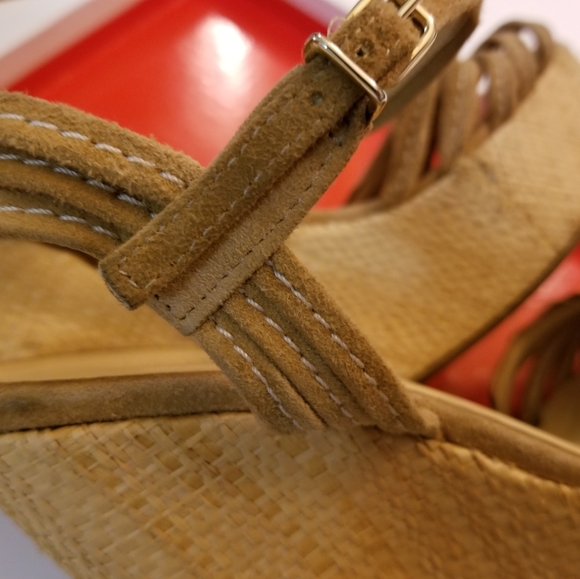 Vintage J. Crew Nude Tan suede strappy Platform wedge heel sandal - Picture 9 of 11